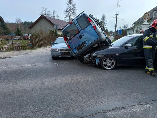 Drogowy karambol w Małopolsce. Powodem nieustąpienie pierwszeństwa