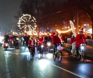 Mikołaje na rowerach przejechały ulicami miasta. To już szczecińska tradycja