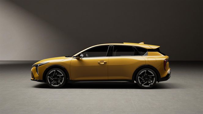 KIA K4