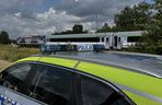 Tragiczny wypadek w Olszynach. Bus zderzył się z pociągiem