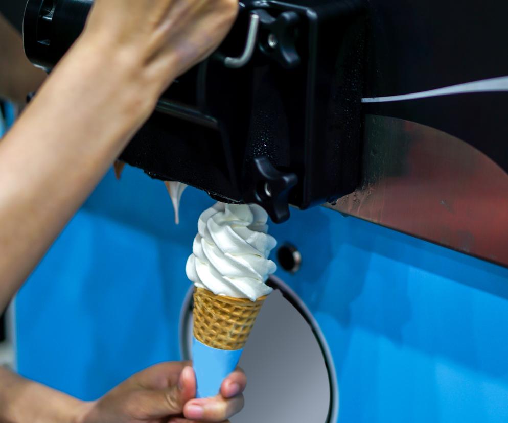 Lody z automatu