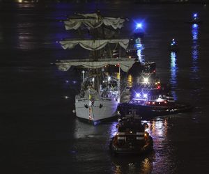 Tragiczny wypadek meksykańskiego żaglowca Cuauhtémoc w Nowym Jorku. Dwóch marynarzy nie żyje, 22 zostało rannych