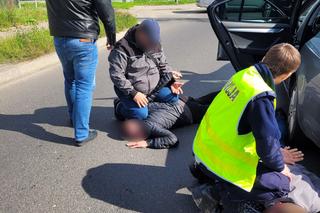 Przestępcy zatrzymani na drodze w okolicach Strykowa