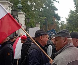 Demonstracja zwolenników PiS