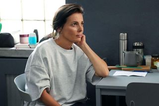 Barwy szczęścia. Kasia znów wyląduje za kratami? Zrzeknie się obrony od Natalii, by ratować Szymańskiego