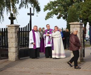 Rodzina zginęła na A1. Pogrzeb odbył się w Myszkowie