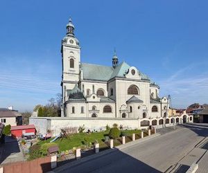 Atrakcje Krzanowic to architektura sakralna - kościół św. Wacława i św. Mikołaja