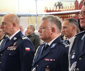 Pogrzeb policjanta, który zmarł po interwencji. Polska Policja pożegnała asp. sztab. Bogdana Orzeszka