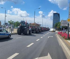 Rolnicy po raz kolejny wyjechali na ulice Poznania! Są utrudnienia dla kierowców