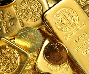 Inwestycja w złoto to skarbonka” z pieniędzmi na czarną godzinę?