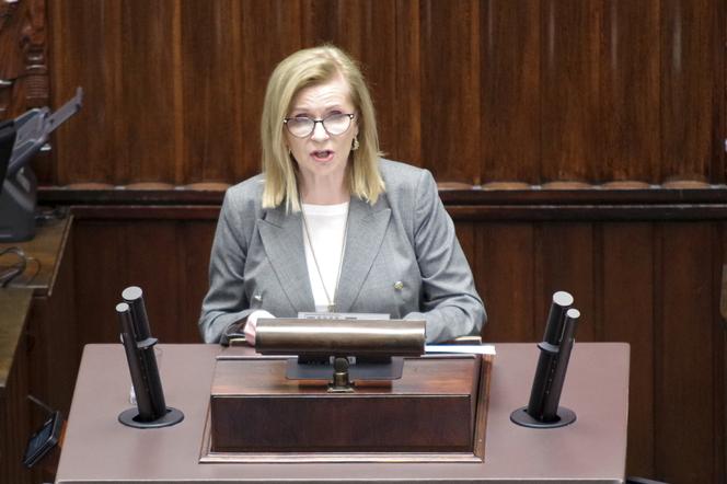  Gosiewska i Chorosińska uczą się przetrwać poza Sejmem 