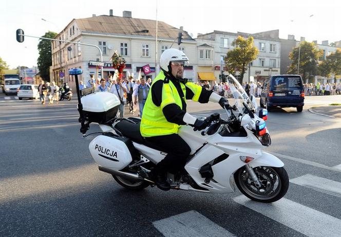 Tego nie wolno motocykliście na polskich drogach