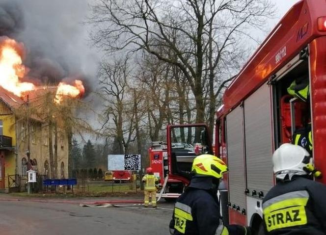 Pożar domu w Karpnikach na Dolnym Śląsku