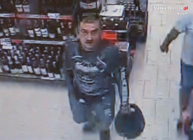 Bytom: Wybiegł ze sklepu z flaszką, po drodze "skasował" drzwi. Policja szuka sprawcy [ZDJĘCIA]