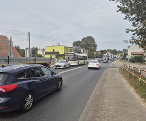 Ujście stoi w korku – kierowcy tracą cierpliwość 