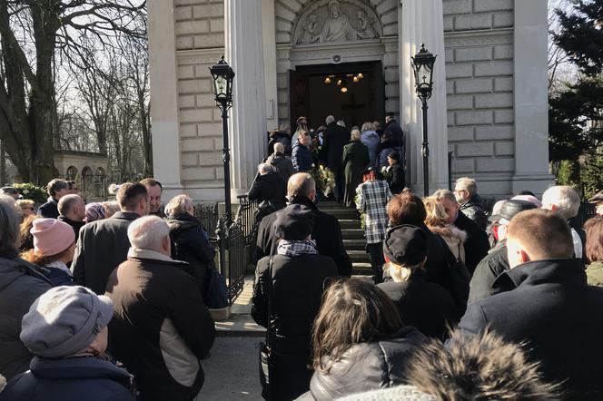 Pogrzeb Cezarego Mocka z Sanatorium miłości