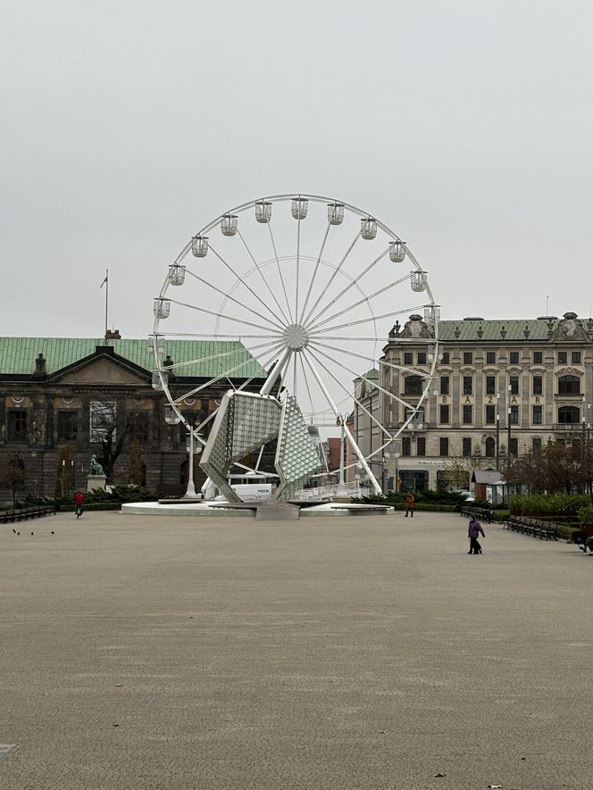 Betlejem Poznańskie 2024 - trwają przygotowania na placu Wolności