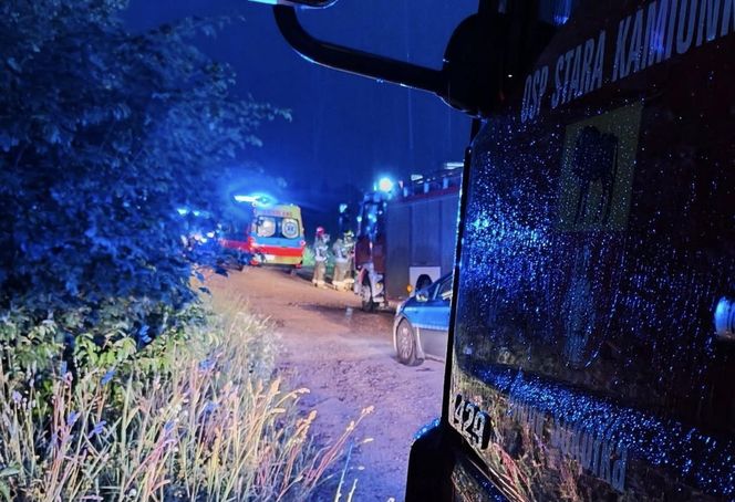 Pijana kobieta w ciąży za kierownicą. Dachowała z 6-letnim dzieckiem