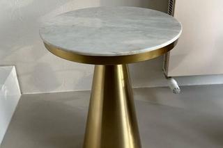 Julia Wieniawa wyprzedaje zawartość sypialni. Zawrotne ceny