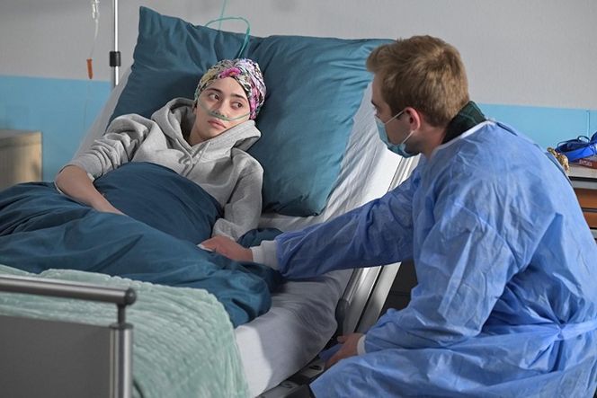 Pierwsza miłość, odcinek 4072: Wenerski uratuje umierającą Angelikę! Nagle nastąpi przełom