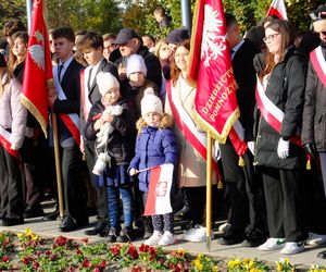 Święto Niepodległości w Lublinie. Setki mieszkańców świętowało na Placu Litewskim