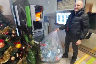 Butelkomaty w Białymstoku. 240 butelek w urzędzie miejskim w 6 dni