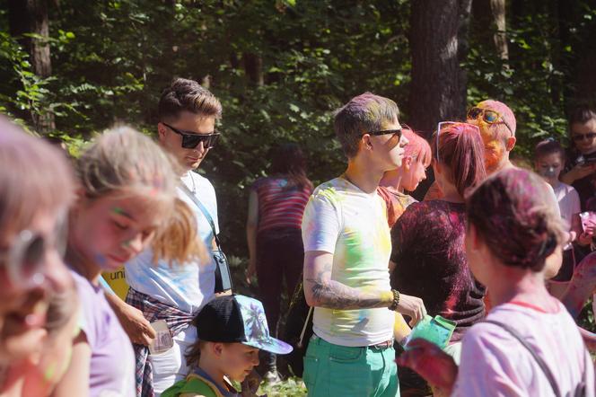 Holi Festival, czyli Święto Kolorów w bydgoskim Myślęcinku [ZDJĘCIA]