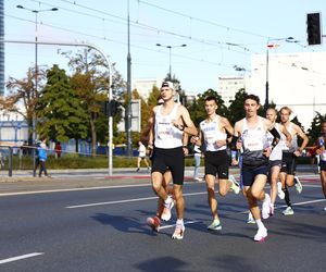 Uczestnicy 46. edycji Nationale-Nederlanden Maratonu Warszawskiego