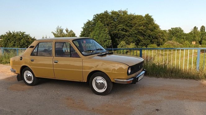 „Nasz majątek poszedł z dymem”. Kolekcja zabytkowych pojazdów spłonęła w kilka chwil