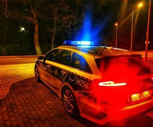 Krnąbrny 15-latek zwyzywał policjantów. To cud, że wcześniej nie doszło do tragedii