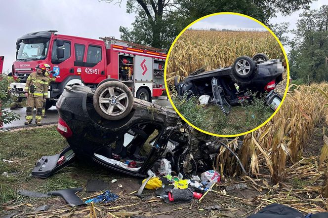 Śmiertelny wypadek pod Kutnem. Kierujący BMW dachował na prostym odcinku drogi [ZDJĘCIA]