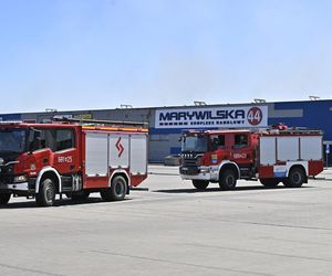 Przełom w centrum handlowym na Modlińskiej. Po tygodniach walki kupcy wracają do normalnej pracy