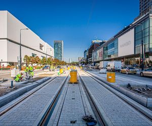 Wielki powrót tramwajów na Marszałkowską. Pojadą po zielonym dywanie