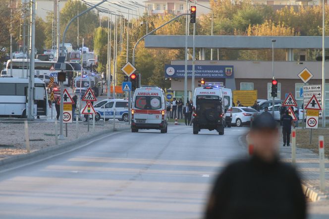 Zamach terrorystyczny w zakładach lotniczych w Turcji 