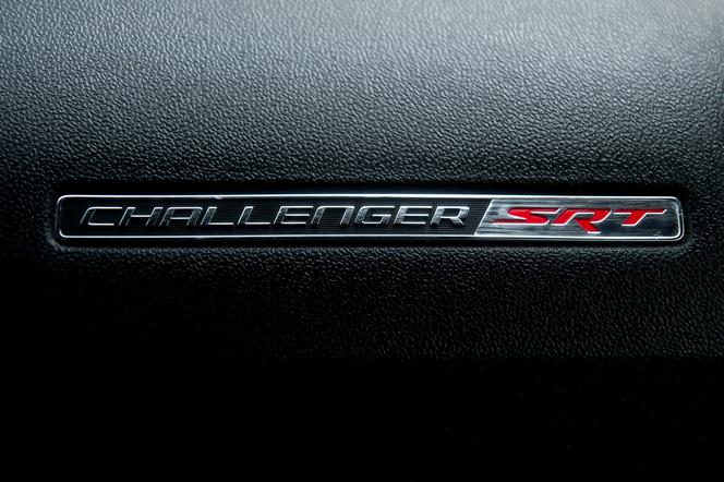 Dodge Challenger SRT8 6.1 V8 HEMI