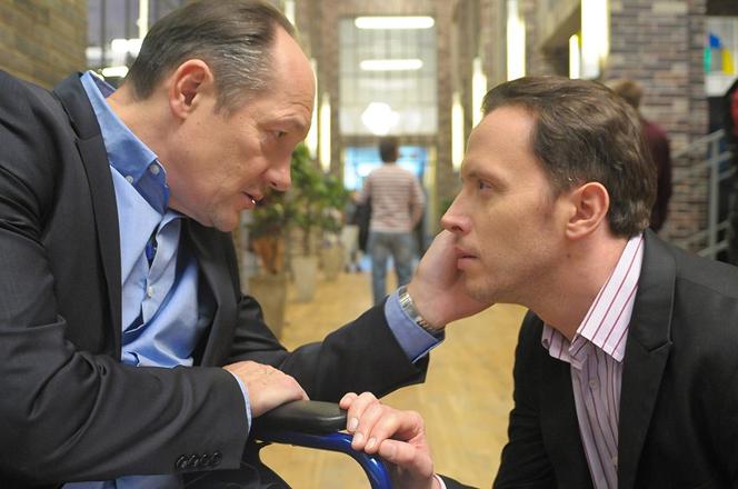 Galeria 3 sezon. Jerzy Kossowski (Andrzej Deskur),  Tadeusz Woydatt (Tomasz Dedek)