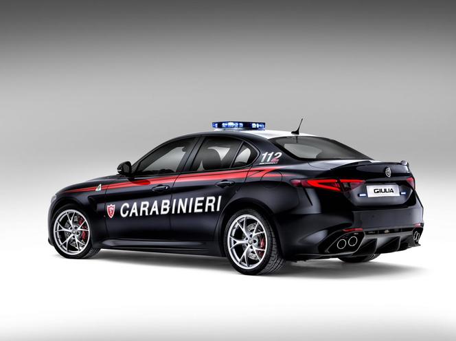 Alfa Romeo Giulia Quadrifoglio Carabinieri