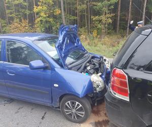 PILNE! Wypadek trzech aut na trasie Starachowice-Tychów Stary 