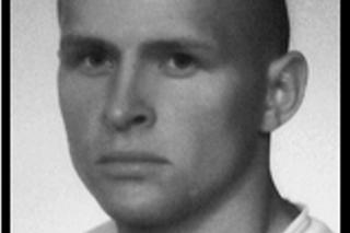 Zginęli na służbie z rąk bandytów i pijanych kierowców. Oddali swoje życie podczas służby innym