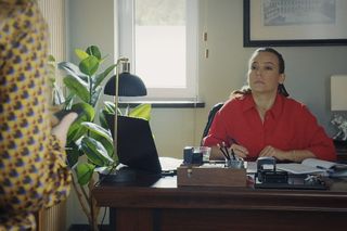 M jak miłość, odcinek 1888. Magda (Anna Mucha), Sylwia (Hanna Turnau)