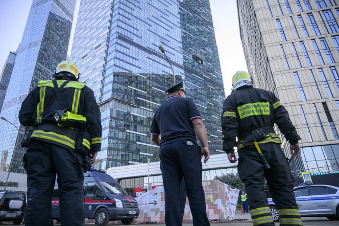 Miedwiediew znowu straszy wojną atomową tym razem po atakach dronów na Moskwę. Złenski odpowiada że wojna przenosi sie do Rosji