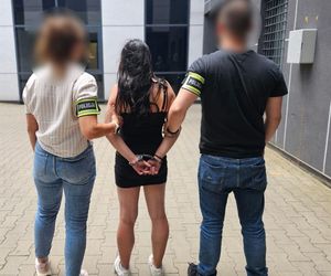 Atak w Łodzi. Młodzi sprawcy najpierw chcieli rozmawiać, potem jeden zaczął dusić 24-latka