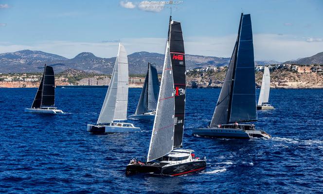 Robert Szustkowski i R-Six Team faworytami regat Multihull Cup na Majorce