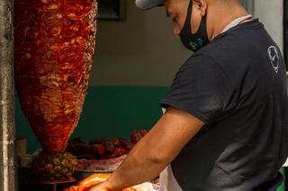DARŁOWO: Przyjechał  samochodem po kebab. Miał ponad 3 promile alkoholu