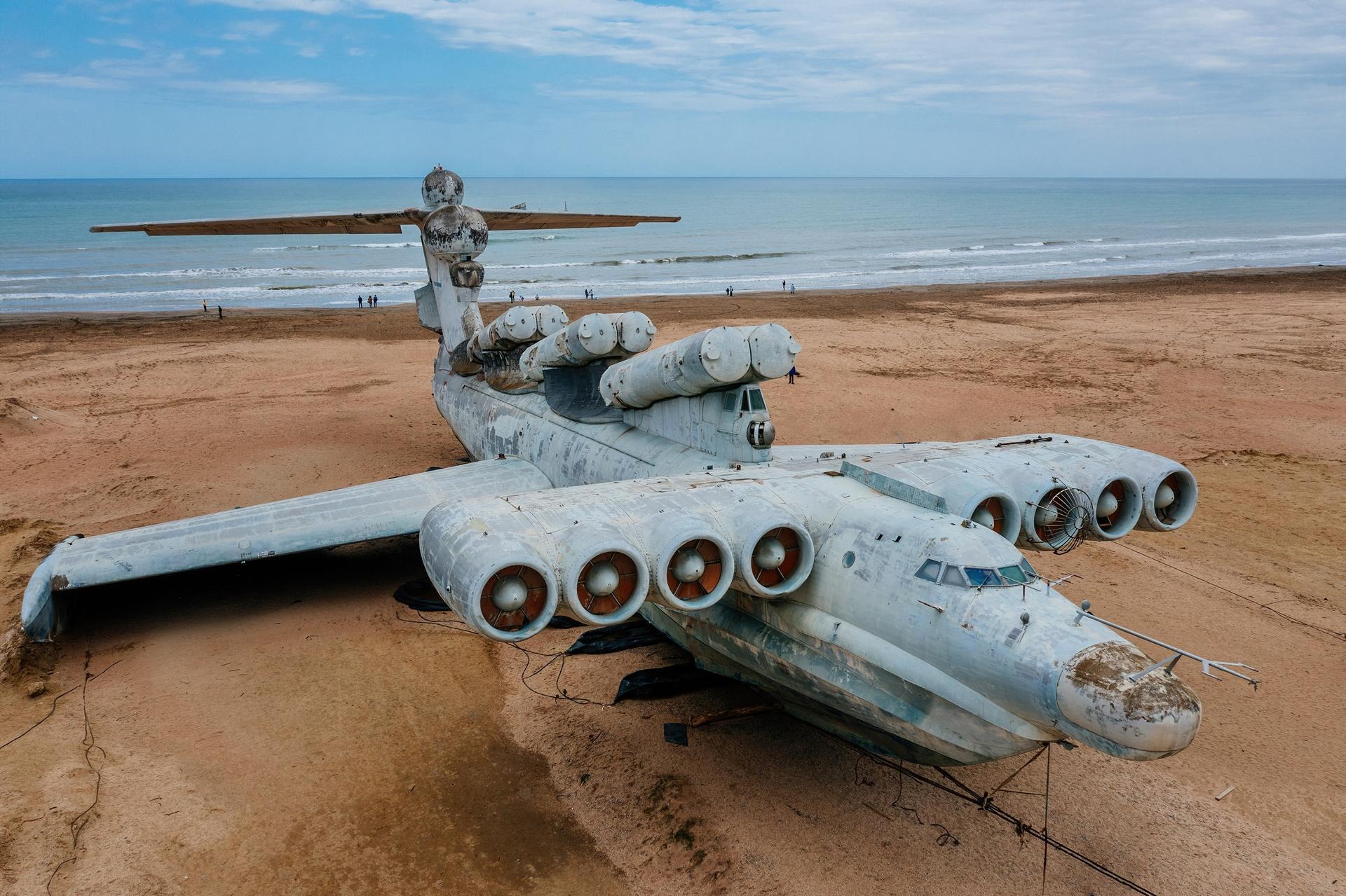 Lun-class ekranoplan 
