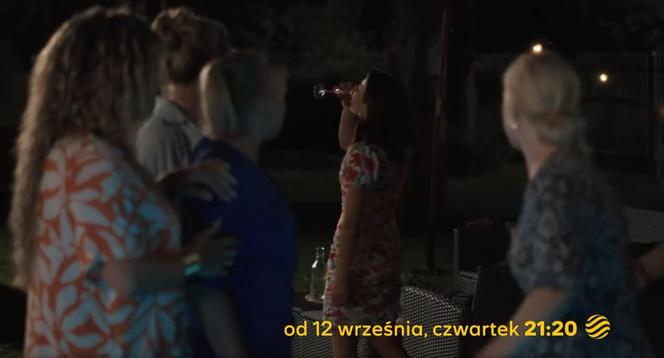 Przyjaciółki, 24 sezon. Inga (Małgorzata Socha), Anka (Magdalena Stużyńska), Patrycja (Joanna Liszowska), Dorotka (Agnieszka Sienkiewicz-Gauer), Teresa (Klara Williams)