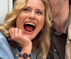 M jak miłość na planie. Julia (Marta Chodorowska), Dima (Michaił Pszeniczny)