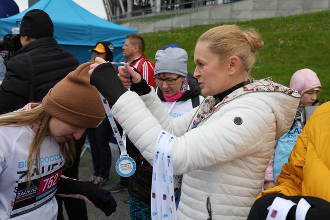 "Zaufaj szczepieniom". Biegi i piknik na PGE Narodowym 