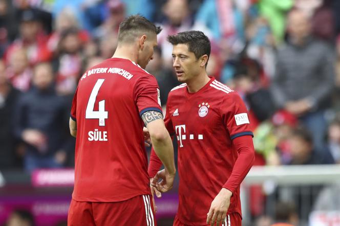Robert Lewandowski i Nicklas Suele