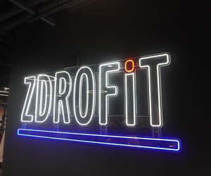 Nowa siłownia Zdrofit przy stacji metra Świętokrzyska